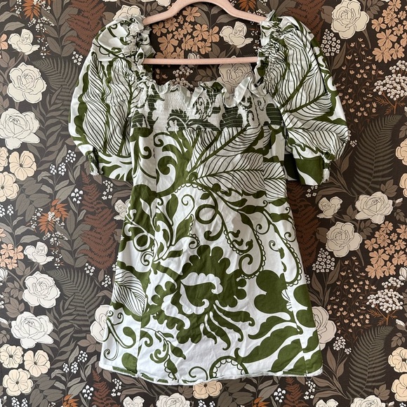La DoubleJ Printed Puff Sleeve Mini Dress size small - Picture 6 of 9